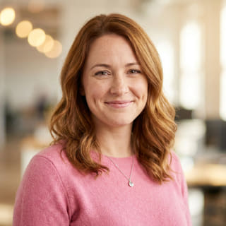 Emily Watson, zuständig für den Kundensupport bei Granit Sparheim